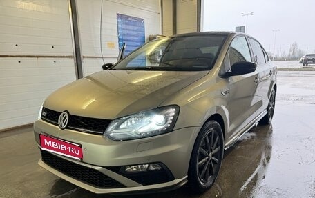 Volkswagen Polo VI (EU Market), 2016 год, 1 450 000 рублей, 1 фотография