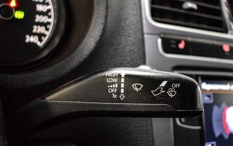 Volkswagen Polo VI (EU Market), 2018 год, 1 200 000 рублей, 14 фотография