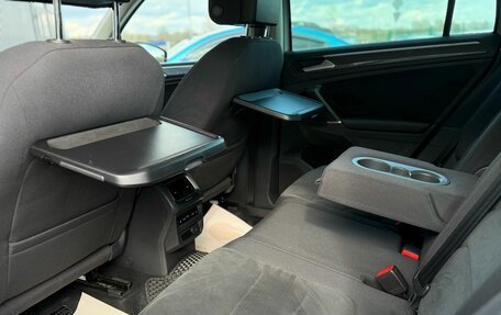 Volkswagen Tiguan II, 2017 год, 2 590 000 рублей, 16 фотография