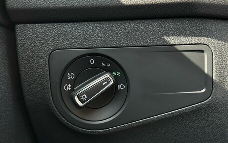 Volkswagen Tiguan II, 2017 год, 2 590 000 рублей, 25 фотография