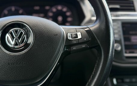 Volkswagen Tiguan II, 2017 год, 2 590 000 рублей, 23 фотография