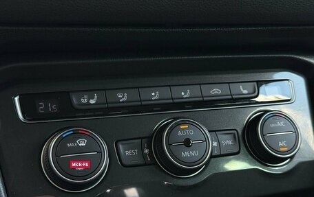 Volkswagen Tiguan II, 2017 год, 2 590 000 рублей, 21 фотография