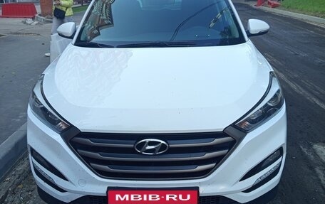 Hyundai Tucson III, 2018 год, 2 100 000 рублей, 3 фотография