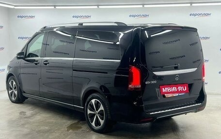 Mercedes-Benz EQV, 2021 год, 7 880 000 рублей, 3 фотография