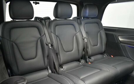 Mercedes-Benz V-Класс, 2024 год, 15 690 000 рублей, 15 фотография