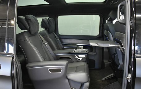 Mercedes-Benz V-Класс, 2024 год, 15 690 000 рублей, 14 фотография