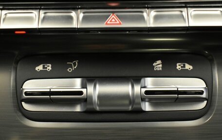 Mercedes-Benz V-Класс, 2024 год, 15 690 000 рублей, 23 фотография