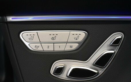 Mercedes-Benz V-Класс, 2024 год, 15 690 000 рублей, 32 фотография