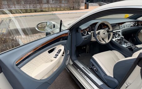 Bentley Continental GT III, 2019 год, 19 900 000 рублей, 18 фотография