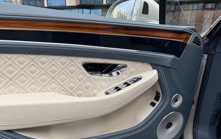 Bentley Continental GT III, 2019 год, 19 900 000 рублей, 19 фотография