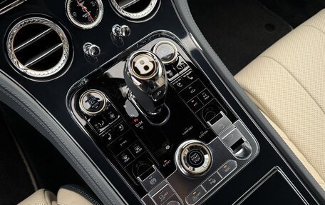 Bentley Continental GT III, 2019 год, 19 900 000 рублей, 28 фотография