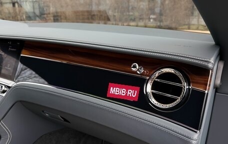 Bentley Continental GT III, 2019 год, 19 900 000 рублей, 35 фотография