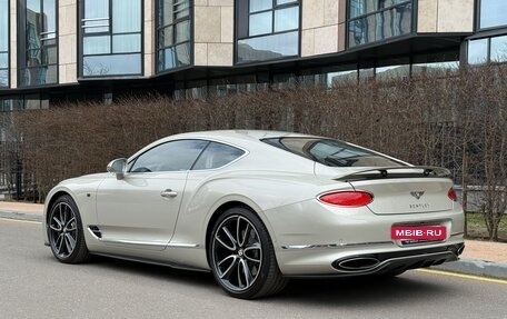 Bentley Continental GT III, 2019 год, 19 900 000 рублей, 38 фотография