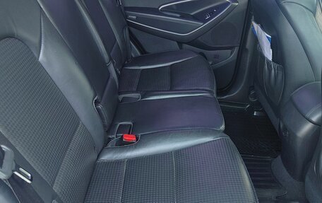 Hyundai Santa Fe III рестайлинг, 2013 год, 1 800 000 рублей, 21 фотография