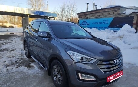 Hyundai Santa Fe III рестайлинг, 2013 год, 1 800 000 рублей, 3 фотография