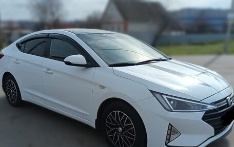 Hyundai Elantra VI рестайлинг, 2019 год, 1 630 000 рублей, 2 фотография