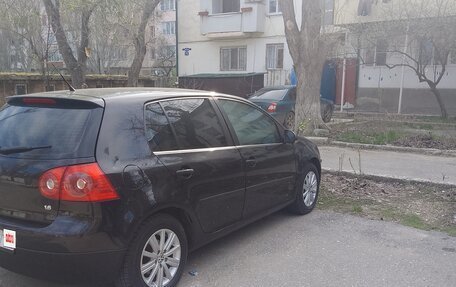Volkswagen Golf V, 2006 год, 650 000 рублей, 3 фотография