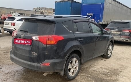 Toyota RAV4, 2015 год, 1 480 000 рублей, 4 фотография