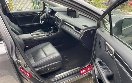 Lexus RX IV рестайлинг, 2017 год, 3 000 000 рублей, 3 фотография