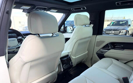 Land Rover Range Rover IV рестайлинг, 2024 год, 20 030 000 рублей, 18 фотография