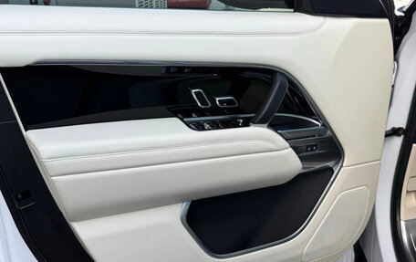 Land Rover Range Rover IV рестайлинг, 2024 год, 20 030 000 рублей, 20 фотография