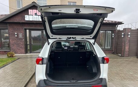 Toyota RAV4, 2025 год, 4 450 000 рублей, 14 фотография