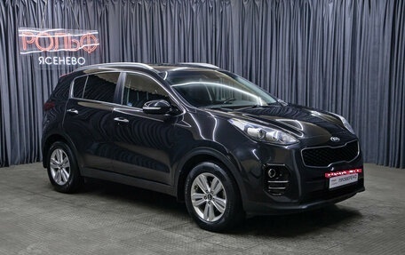 KIA Sportage IV рестайлинг, 2018 год, 1 849 000 рублей, 3 фотография