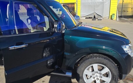 Mitsubishi Pajero IV, 2007 год, 1 850 000 рублей, 4 фотография