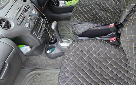 Toyota Vitz, 2001 год, 450 000 рублей, 15 фотография