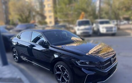 Volkswagen Passat B8 рестайлинг, 2022 год, 2 450 000 рублей, 3 фотография