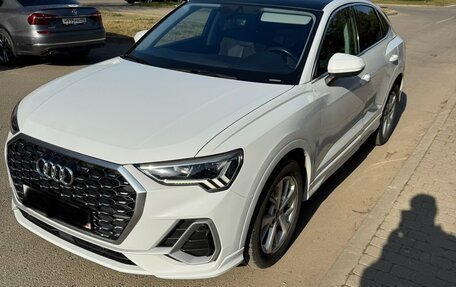 Audi Q3, 2021 год, 3 200 000 рублей, 2 фотография