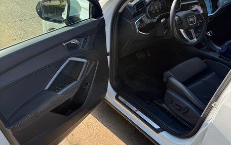 Audi Q3, 2021 год, 3 200 000 рублей, 10 фотография
