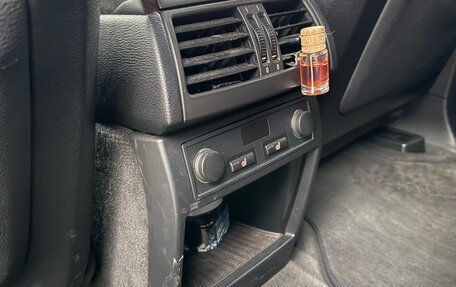 BMW X5, 2011 год, 1 800 000 рублей, 11 фотография