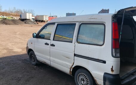 Toyota Town Ace III, 2002 год, 250 000 рублей, 3 фотография