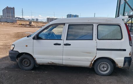 Toyota Town Ace III, 2002 год, 250 000 рублей, 4 фотография