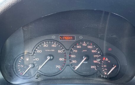 Peugeot Partner II рестайлинг 2, 2011 год, 450 000 рублей, 5 фотография