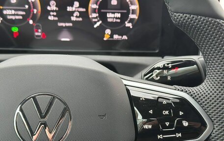 Volkswagen Tiguan, 2026 год, 4 650 000 рублей, 14 фотография