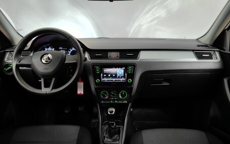 Skoda Rapid I, 2019 год, 945 000 рублей, 13 фотография