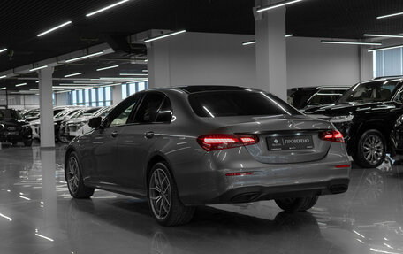 Mercedes-Benz E-Класс, 2021 год, 4 700 000 рублей, 4 фотография