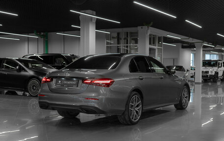 Mercedes-Benz E-Класс, 2021 год, 4 700 000 рублей, 5 фотография