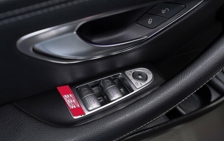 Mercedes-Benz E-Класс, 2021 год, 4 700 000 рублей, 19 фотография