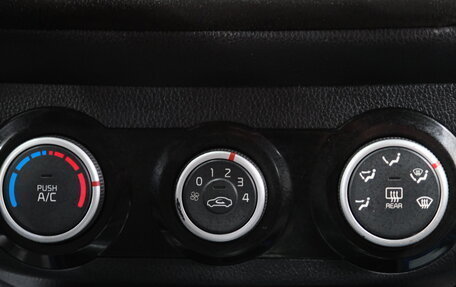 KIA Rio III рестайлинг, 2015 год, 799 000 рублей, 13 фотография