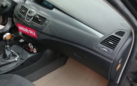 Renault Laguna III рестайлинг, 2008 год, 450 000 рублей, 11 фотография