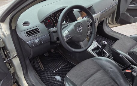 Opel Astra H, 2004 год, 380 000 рублей, 10 фотография