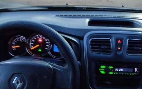 Renault Logan II, 2014 год, 470 000 рублей, 12 фотография