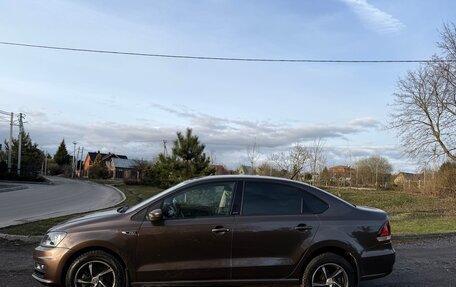 Volkswagen Polo VI (EU Market), 2016 год, 850 000 рублей, 5 фотография