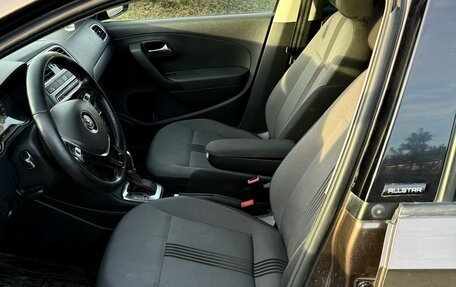 Volkswagen Polo VI (EU Market), 2016 год, 850 000 рублей, 11 фотография