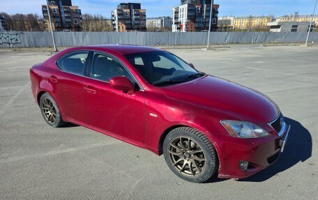 Lexus IS II рестайлинг 2, 2008 год, 1 000 000 рублей, 2 фотография