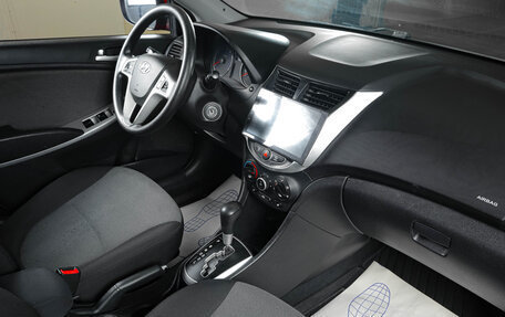Hyundai Solaris II рестайлинг, 2012 год, 899 000 рублей, 11 фотография
