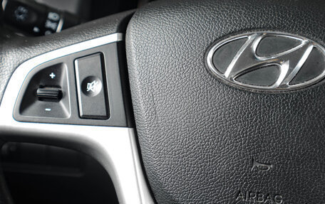 Hyundai Solaris II рестайлинг, 2012 год, 899 000 рублей, 15 фотография